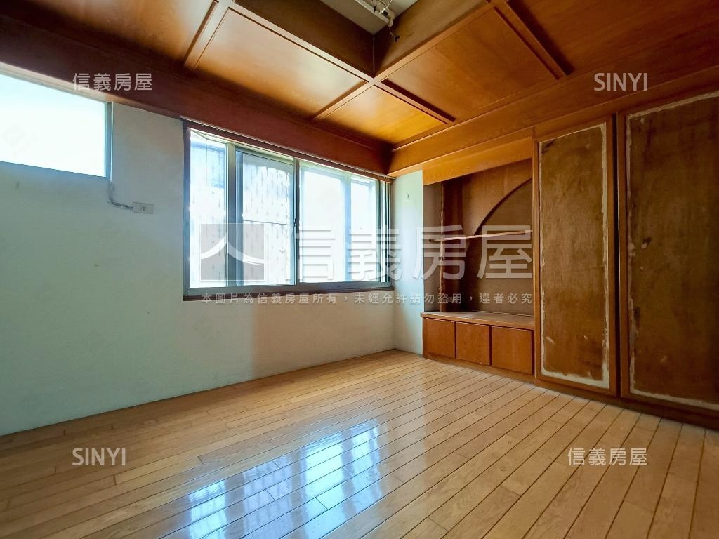 國宅市場吃市樓店房屋室內格局與周邊環境