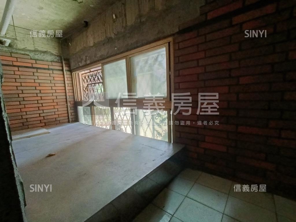 國宅市場吃市樓店房屋室內格局與周邊環境