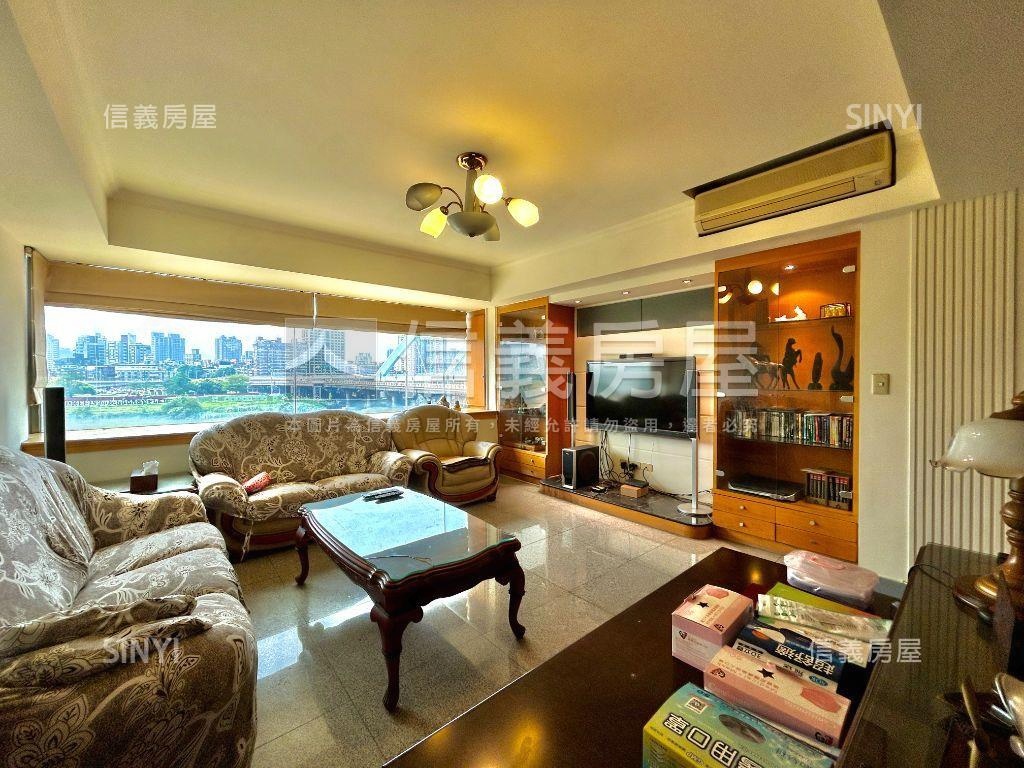 古亭捷運電梯四房房屋室內格局與周邊環境