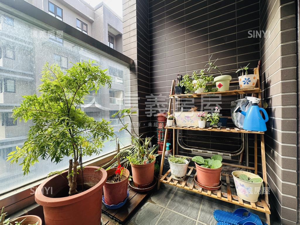 圓夢・幸福居｜２房車位房屋室內格局與周邊環境