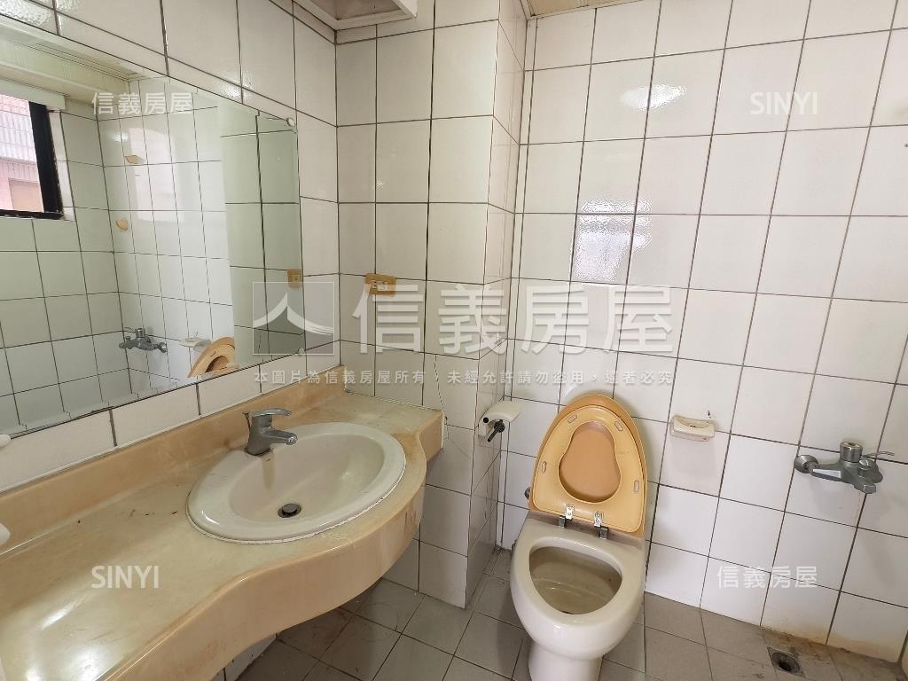 景觀宏國大鎮三房房屋室內格局與周邊環境