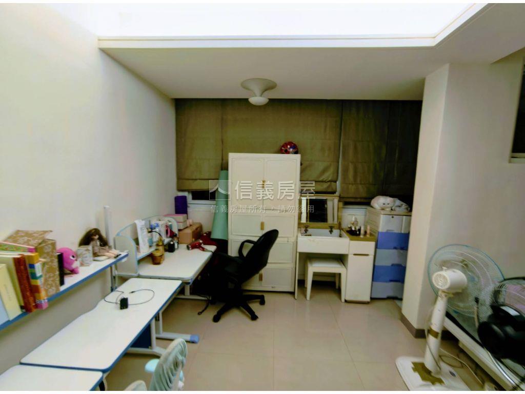 近碧潭寬敞美美屋房屋室內格局與周邊環境