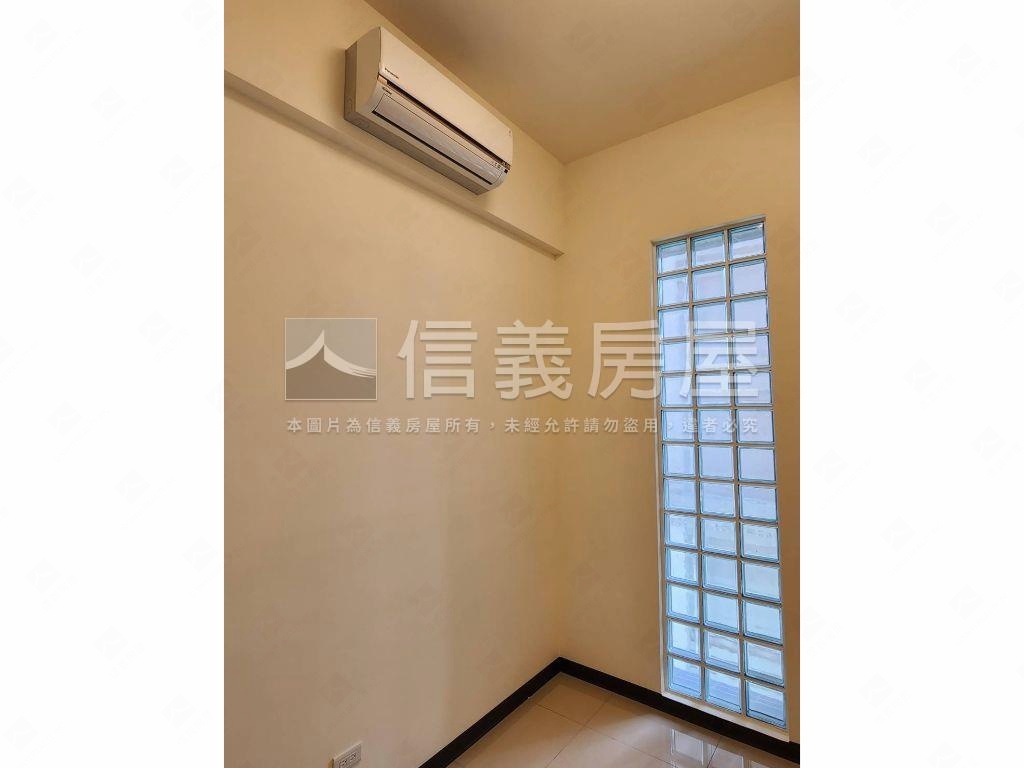 喜來登旁松下新宿兩房房屋室內格局與周邊環境