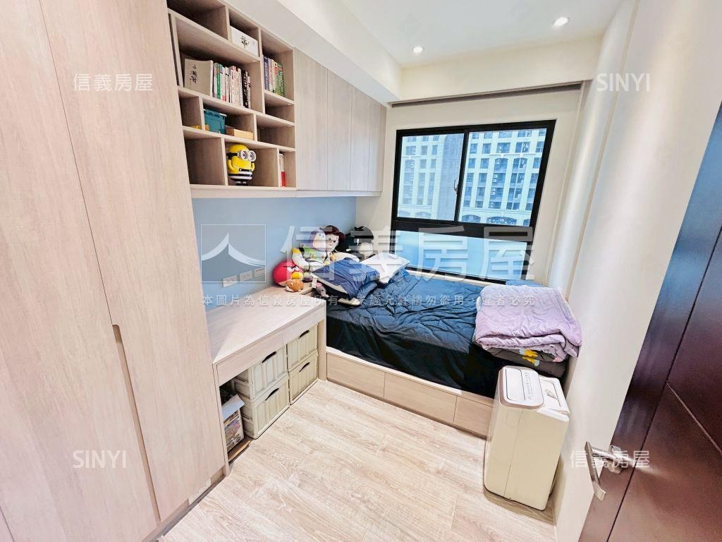 水秀公園３＋１有車位房屋室內格局與周邊環境