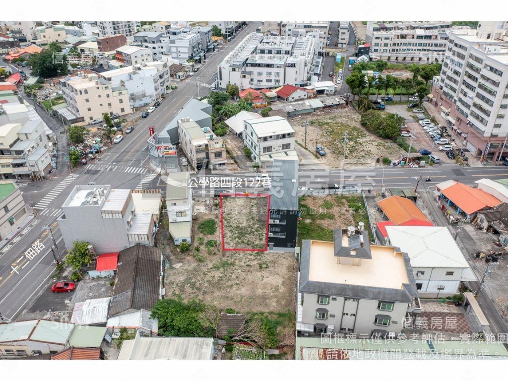 十二佃面寬約１４米５土地房屋室內格局與周邊環境