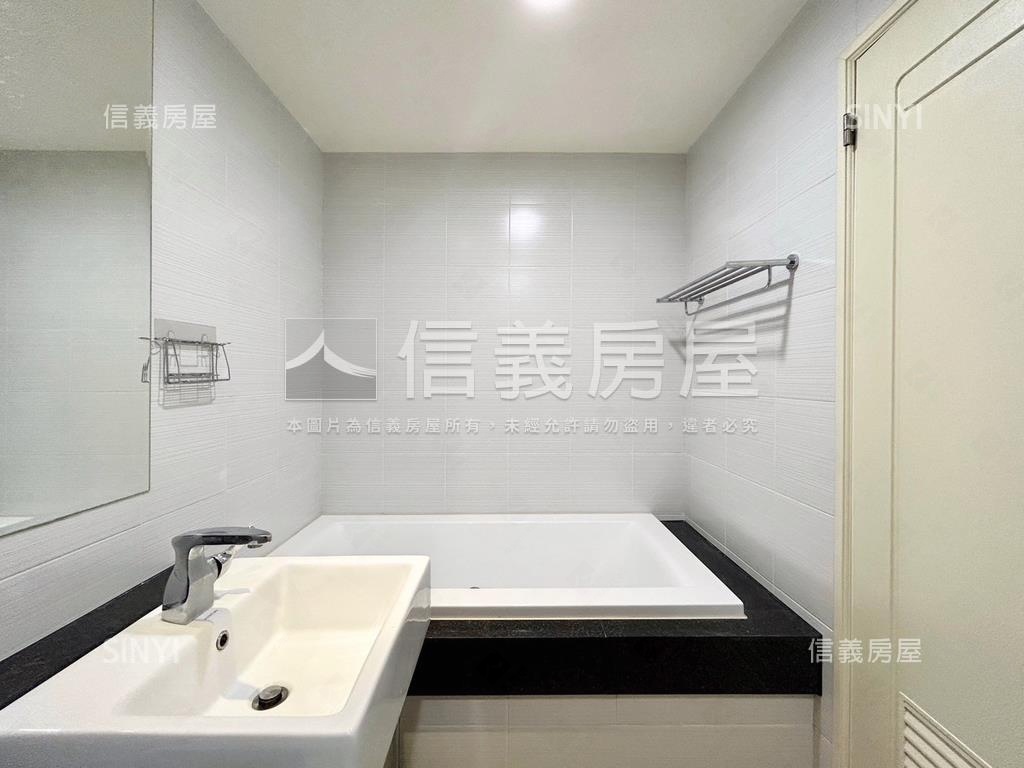 ★高鐵區三上時上兩房房屋室內格局與周邊環境