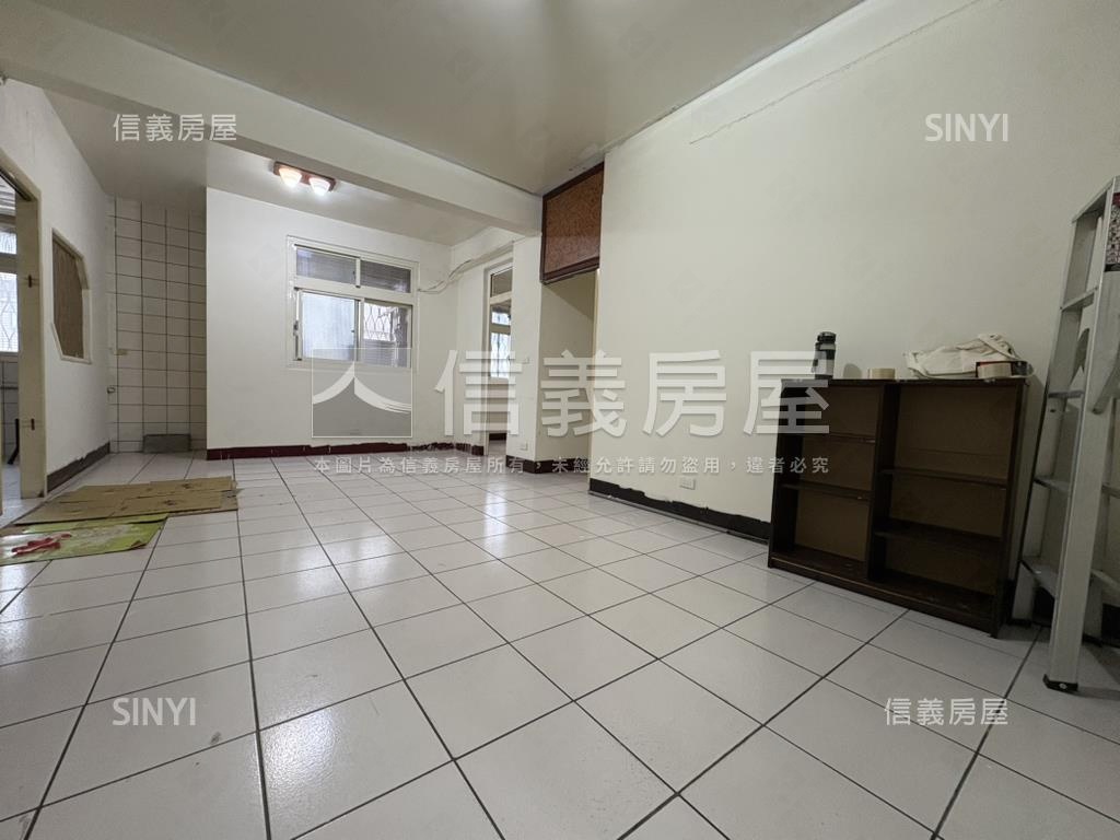 樹仁一街大四房公寓房屋室內格局與周邊環境