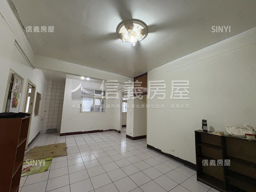 樹仁一街大四房公寓房屋室內格局與周邊環境