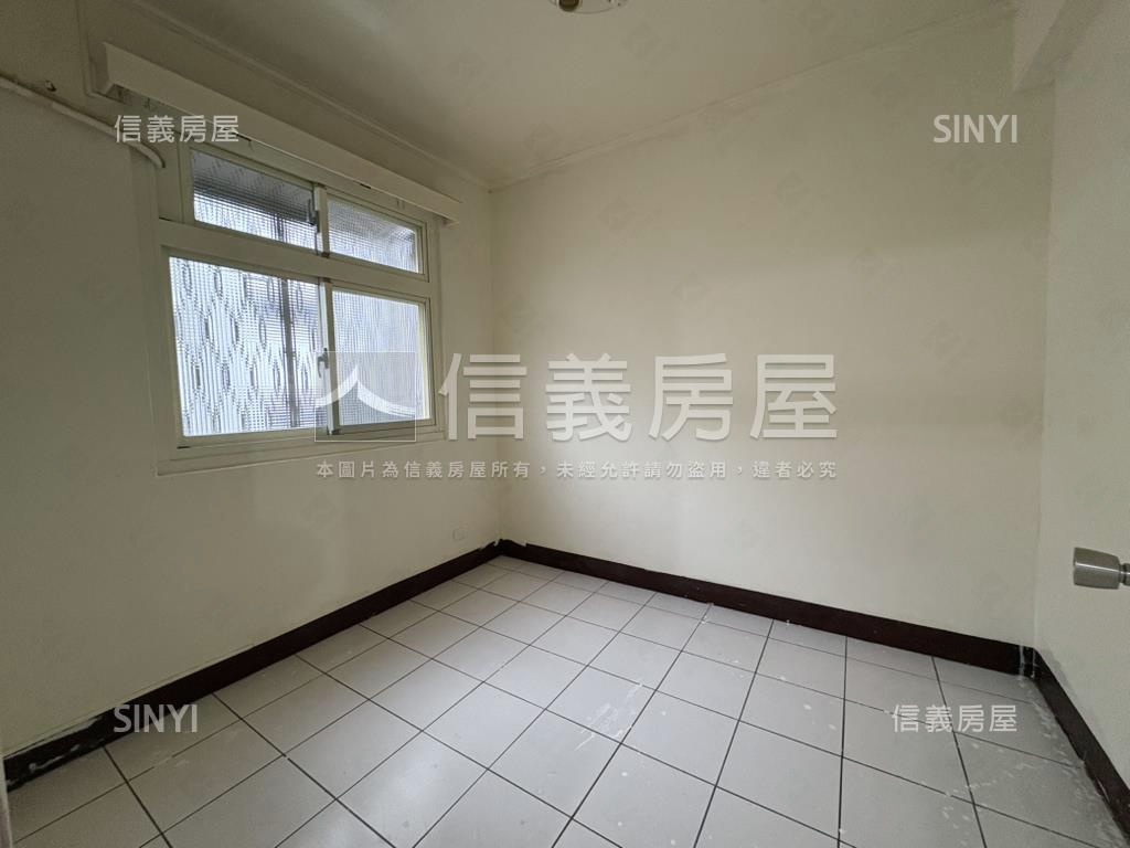 樹仁一街大四房公寓房屋室內格局與周邊環境