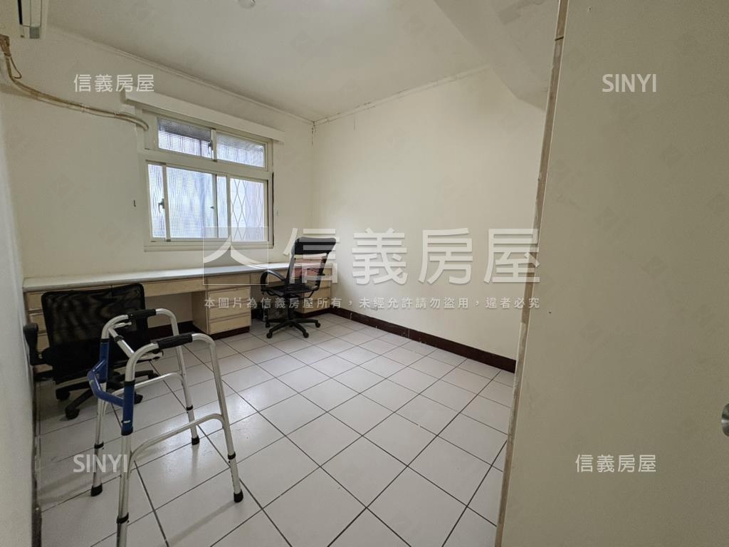 樹仁一街大四房公寓房屋室內格局與周邊環境