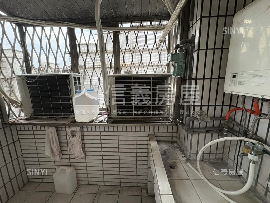 樹仁一街大四房公寓房屋室內格局與周邊環境