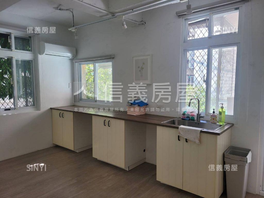 稀有林蔭二村２樓房屋室內格局與周邊環境