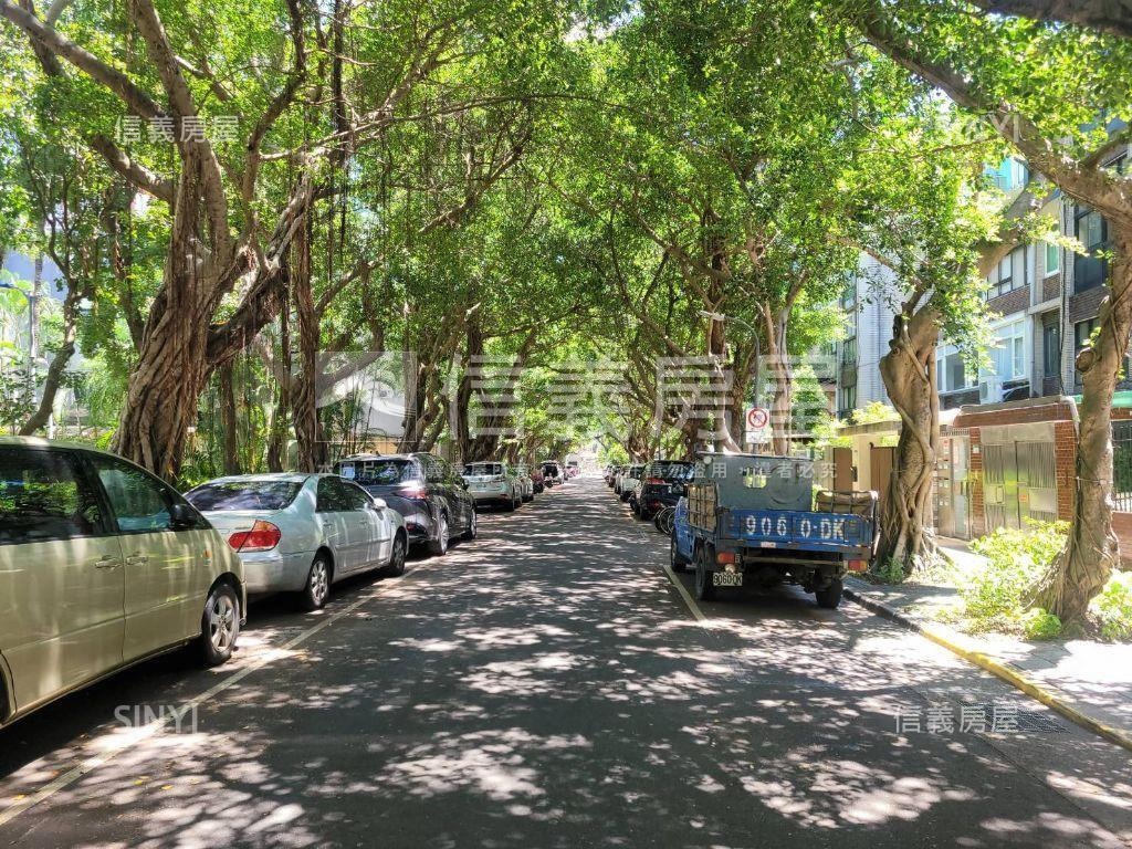 稀有林蔭二村２樓房屋室內格局與周邊環境