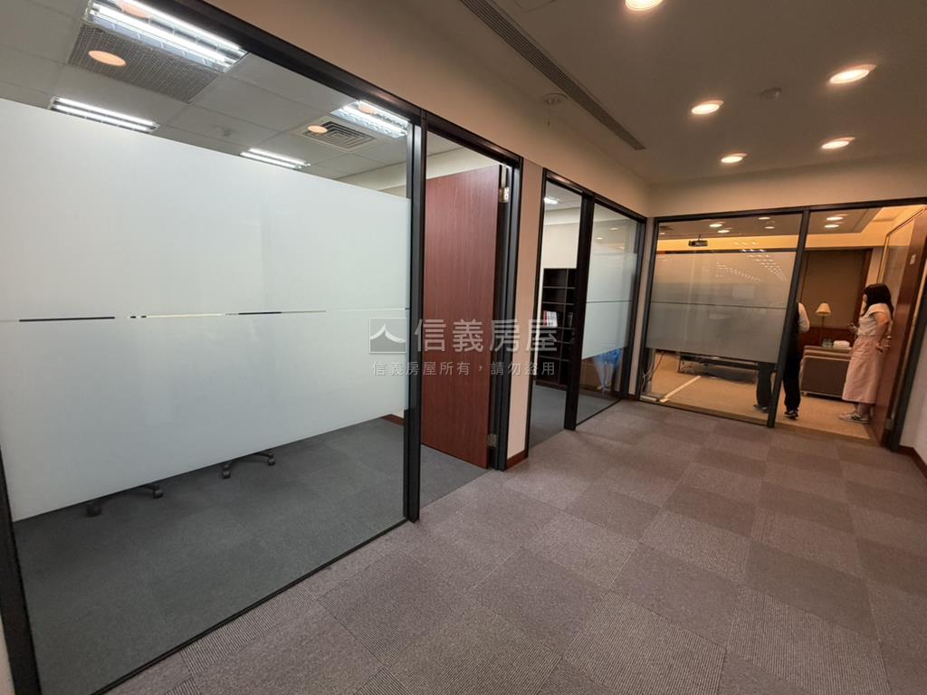 內科貝塔捷運美辦房屋室內格局與周邊環境