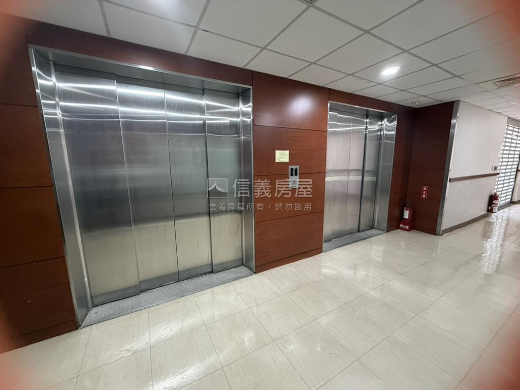 內科貝塔捷運美辦房屋室內格局與周邊環境