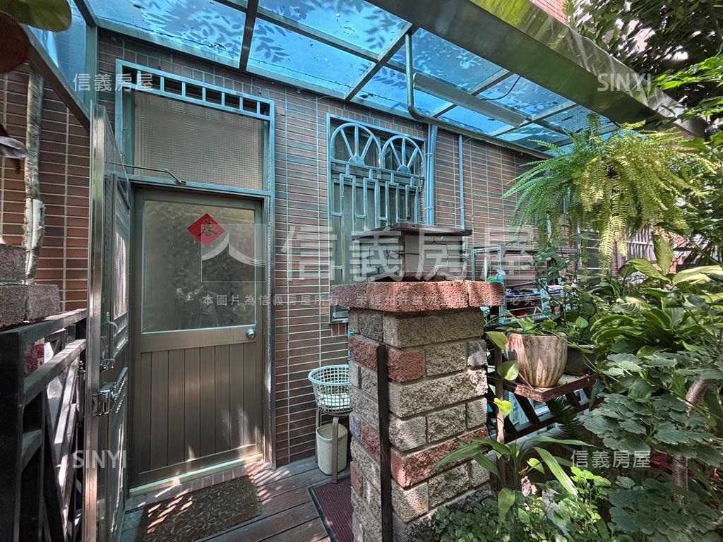 西屯林鼎建設七期店面別墅房屋室內格局與周邊環境