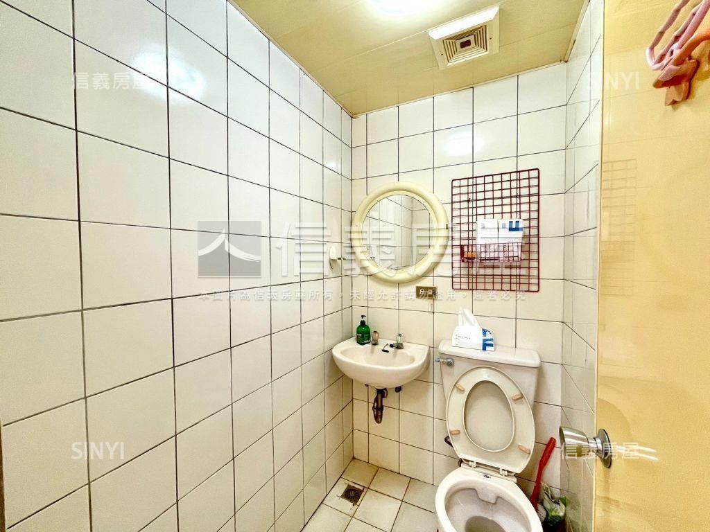 中山國中捷運頂加低總價房屋室內格局與周邊環境