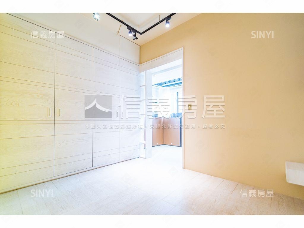 近文德站高樓庭園管理大戶房屋室內格局與周邊環境