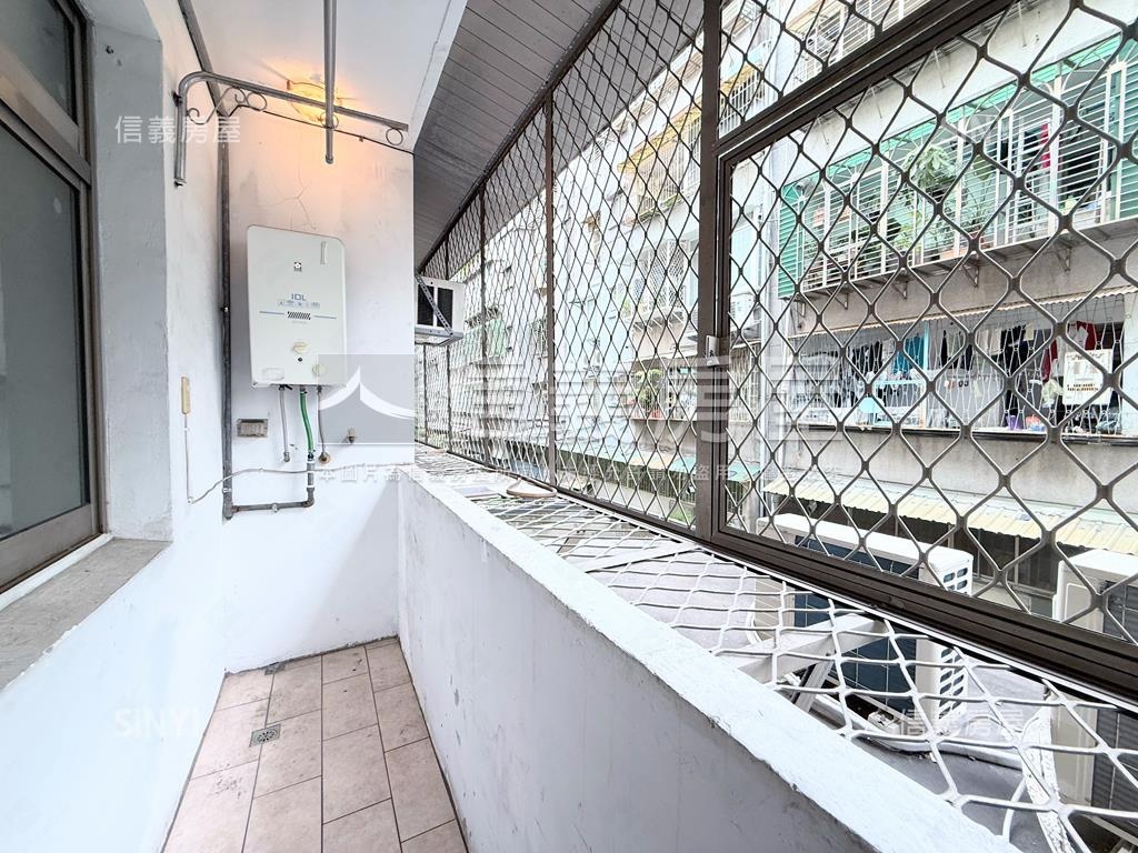 近北市首購成家二樓房屋室內格局與周邊環境