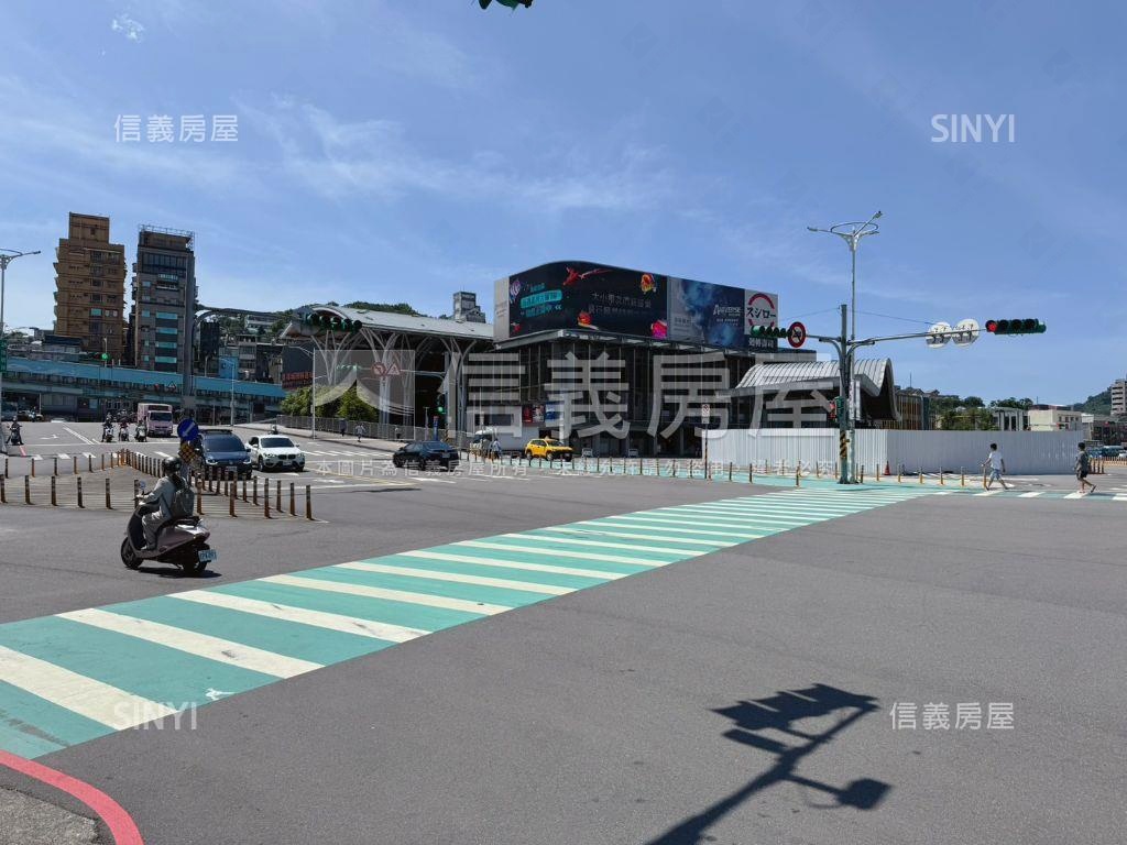 ⭐基隆站前金鑽辦公室⭐房屋室內格局與周邊環境