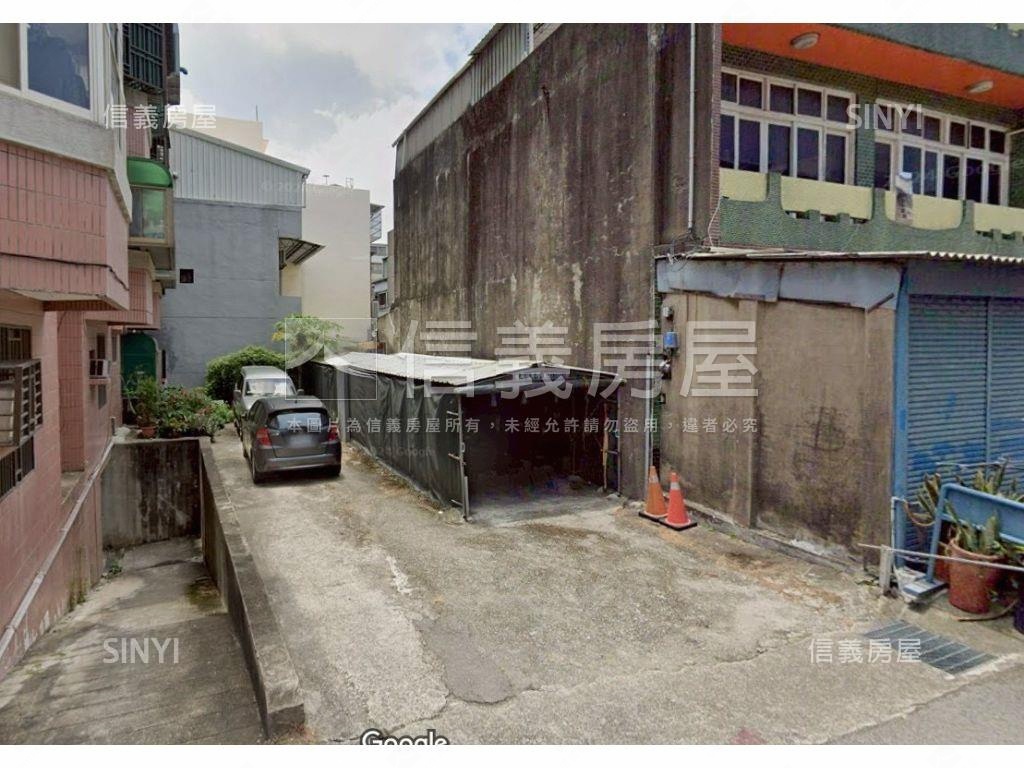 品藏中正路土地房屋室內格局與周邊環境