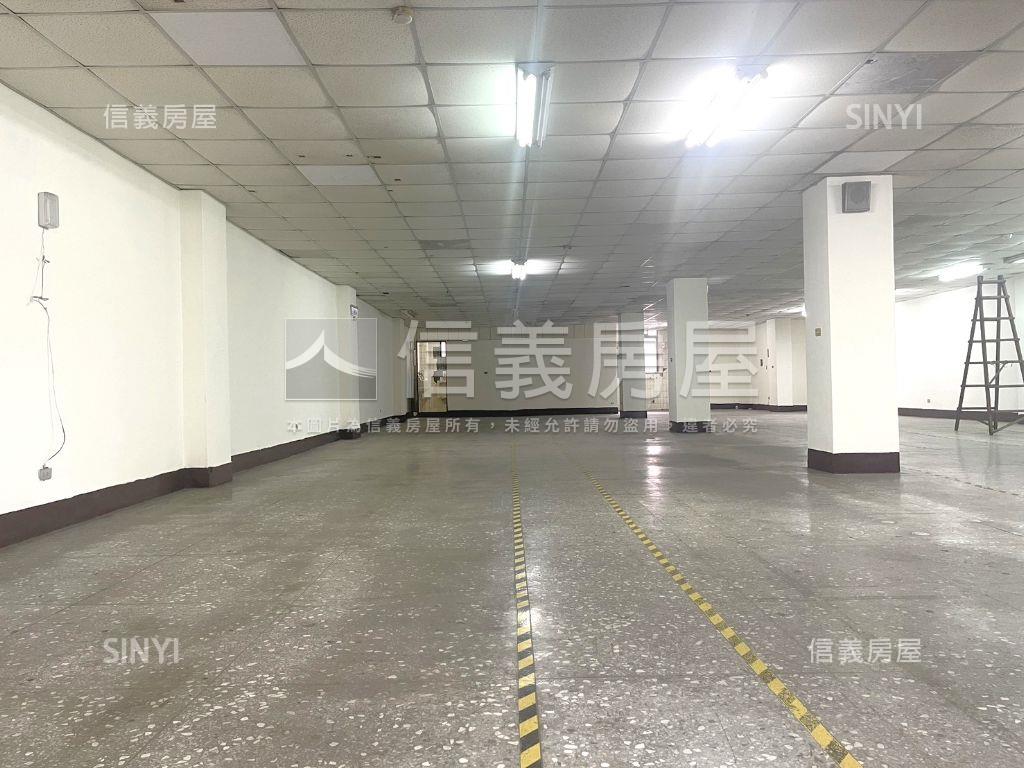 中和大廠辦含車位房屋室內格局與周邊環境