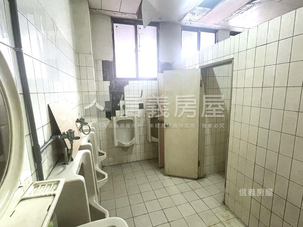 中和大廠辦含車位房屋室內格局與周邊環境