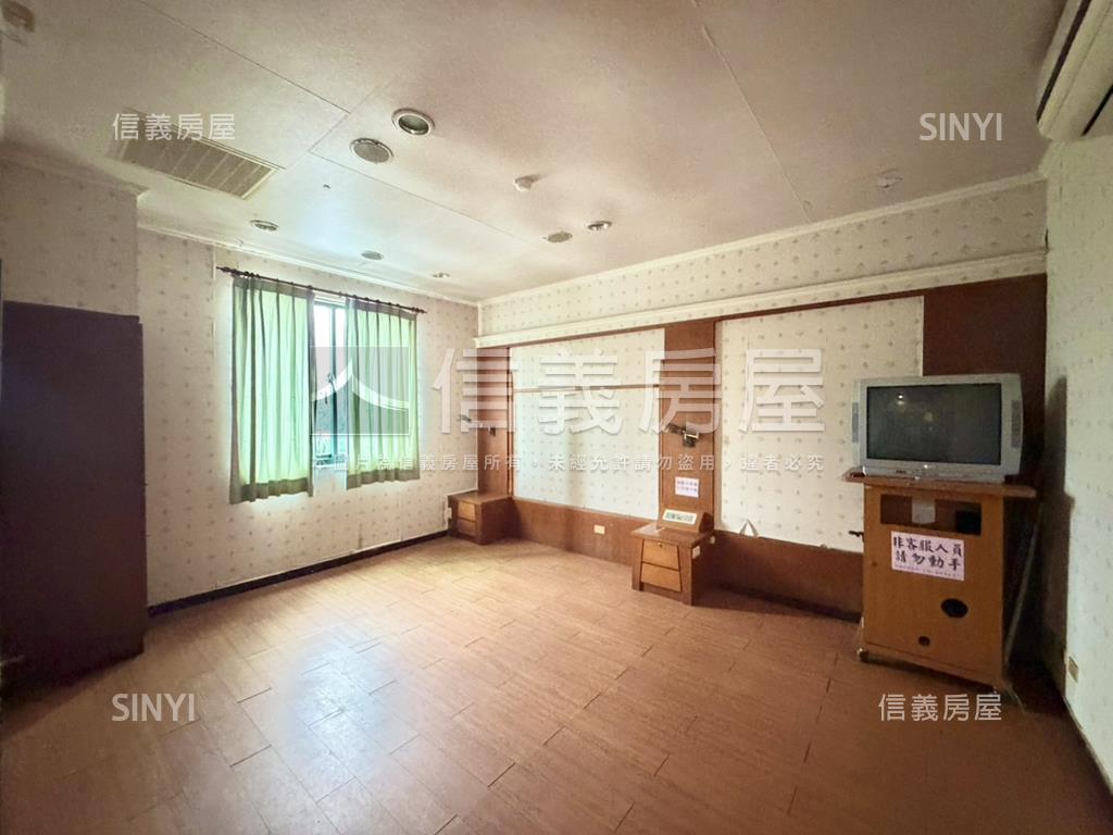 龍潭台三線旁千坪土地農舍房屋室內格局與周邊環境