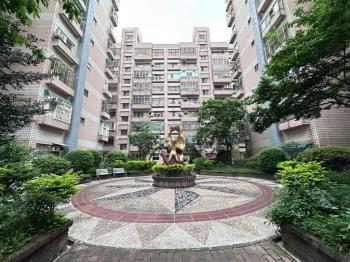 太子鎮兩房露臺戶