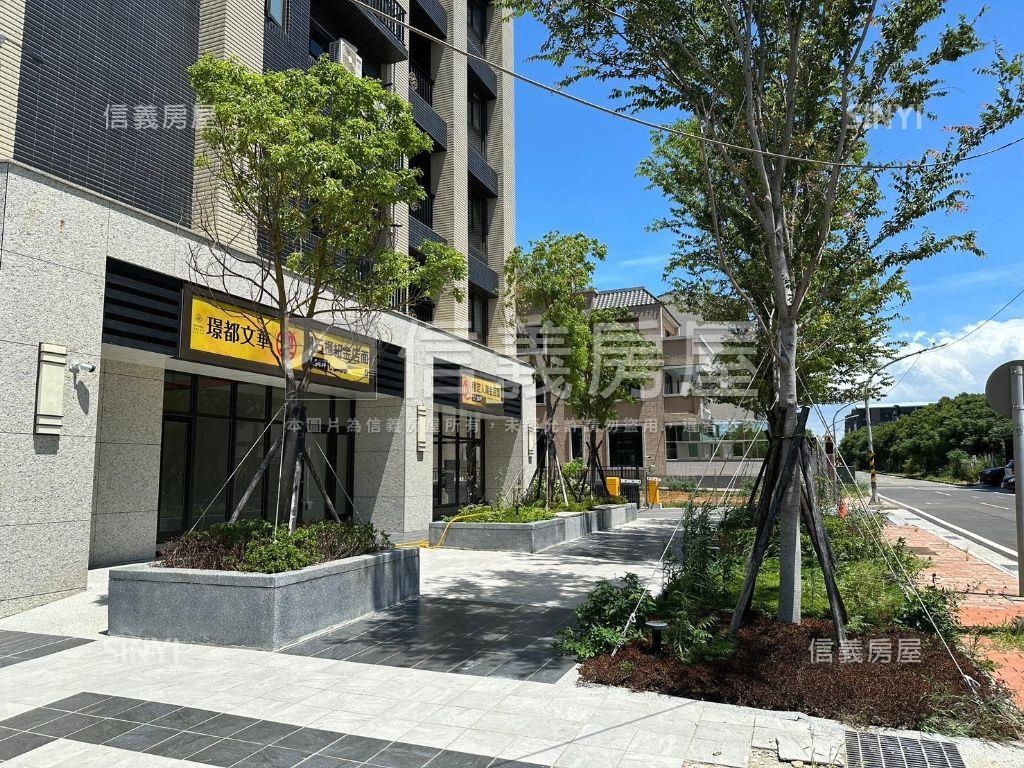 客運園區璟都文華角間店面房屋室內格局與周邊環境