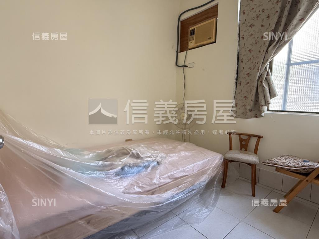 鳳山前巷後街低總小資透天房屋室內格局與周邊環境