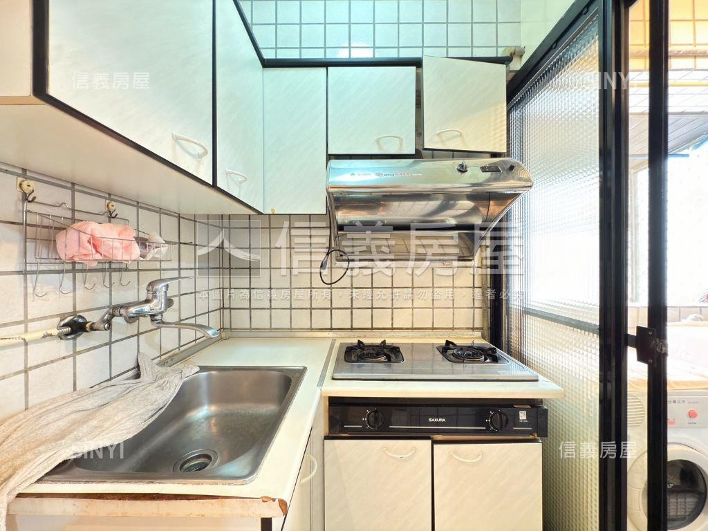 復興路低總兩房公寓房屋室內格局與周邊環境