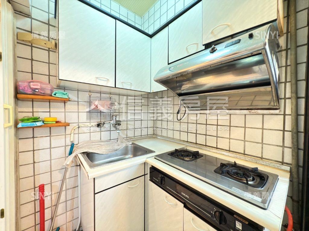 復興路低總兩房公寓房屋室內格局與周邊環境