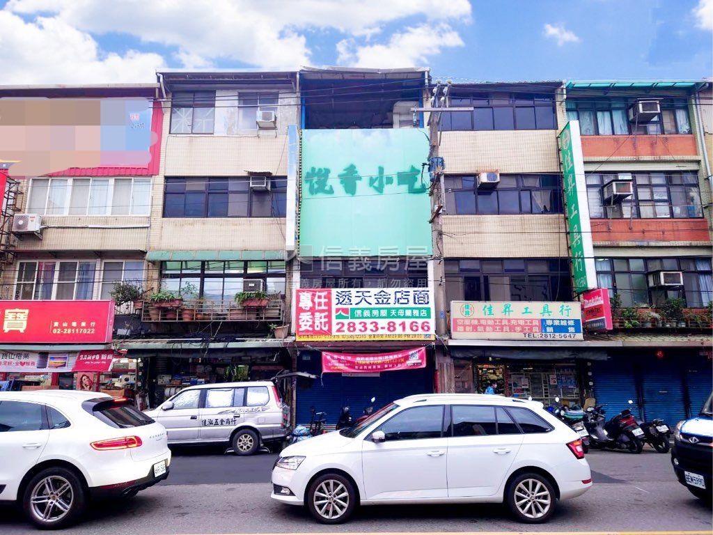 專任環狀線Ｙ２４旁透店房屋室內格局與周邊環境