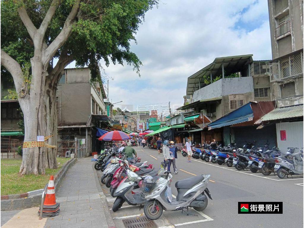 專任環狀線Ｙ２４旁透店房屋室內格局與周邊環境