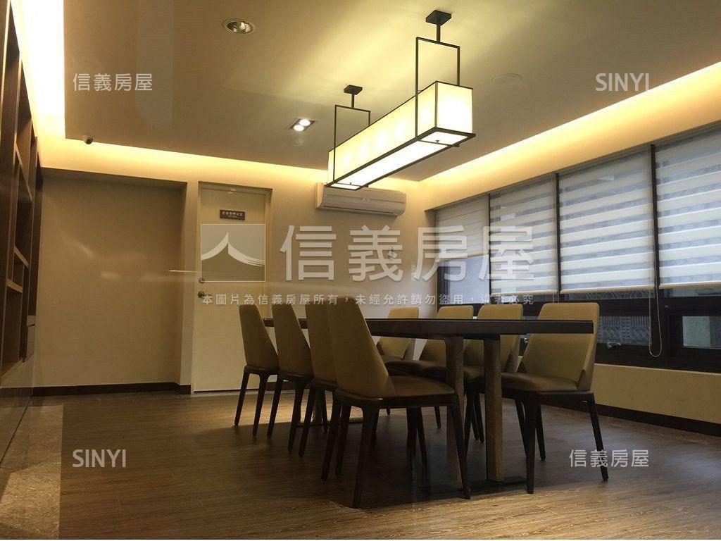 馥曉首藏庭院裝潢大戶房屋室內格局與周邊環境