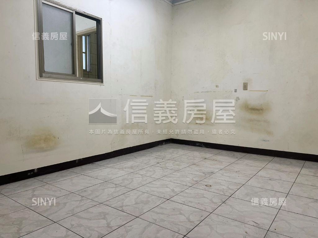 近全聯市場公寓房屋室內格局與周邊環境