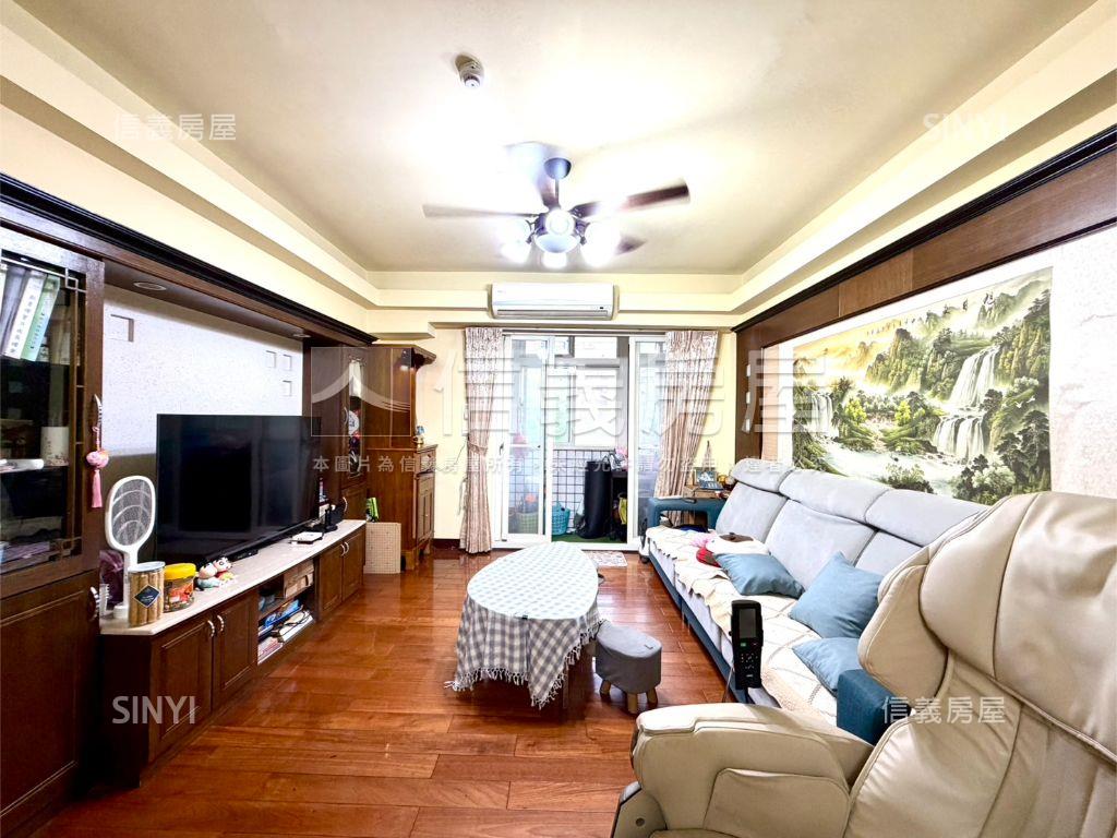 龍城綠境三房車位房屋室內格局與周邊環境