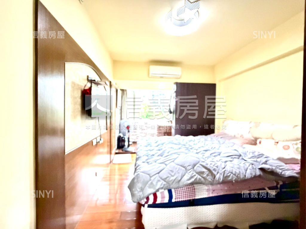 龍城綠境三房車位房屋室內格局與周邊環境