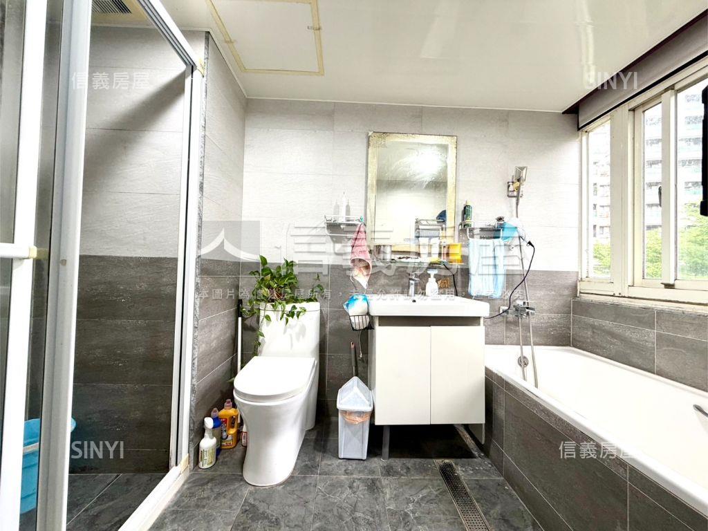 龍城綠境三房車位房屋室內格局與周邊環境