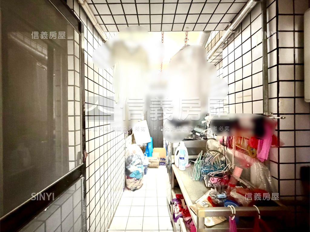 龍城綠境三房車位房屋室內格局與周邊環境