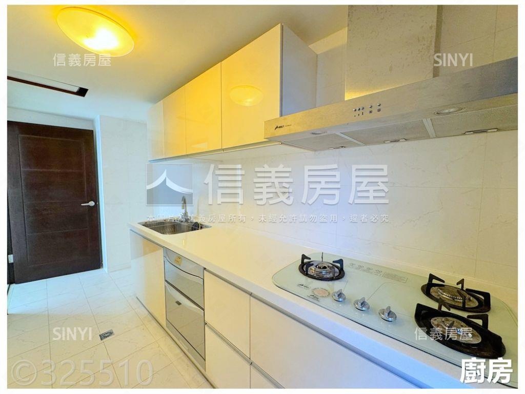 南軟捷運✨面中庭採光高樓房屋室內格局與周邊環境