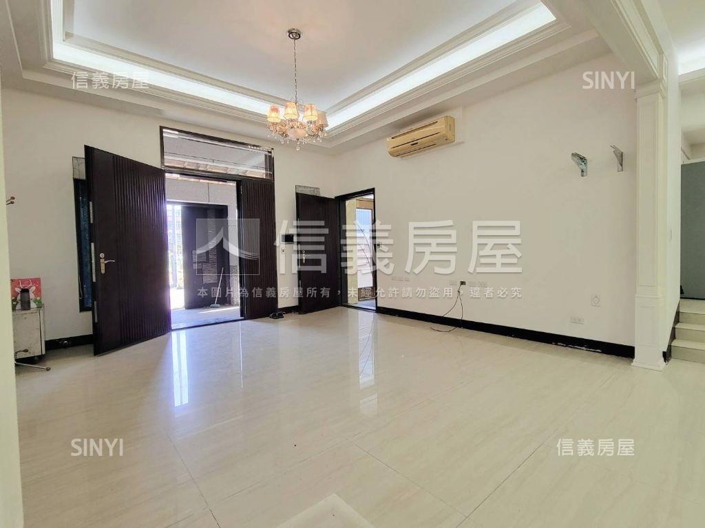 仁愛路獨棟電梯透天房屋室內格局與周邊環境