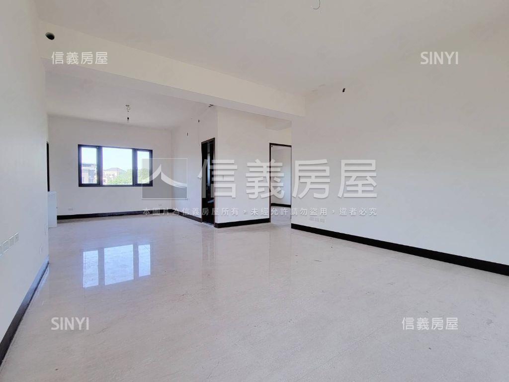 仁愛路獨棟電梯透天房屋室內格局與周邊環境