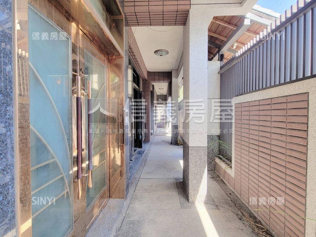 仁愛路獨棟電梯透天房屋室內格局與周邊環境