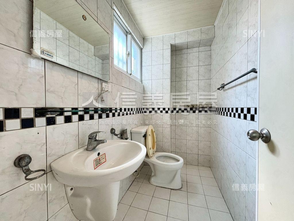 文元國小｜朝南面寬美車墅房屋室內格局與周邊環境