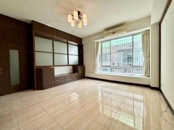 文元國小｜朝南面寬美車墅