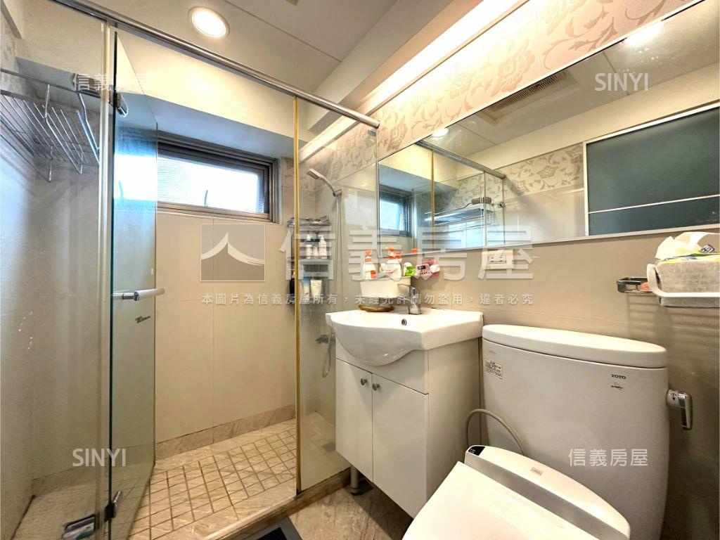 木柵市中心電梯四房房屋室內格局與周邊環境