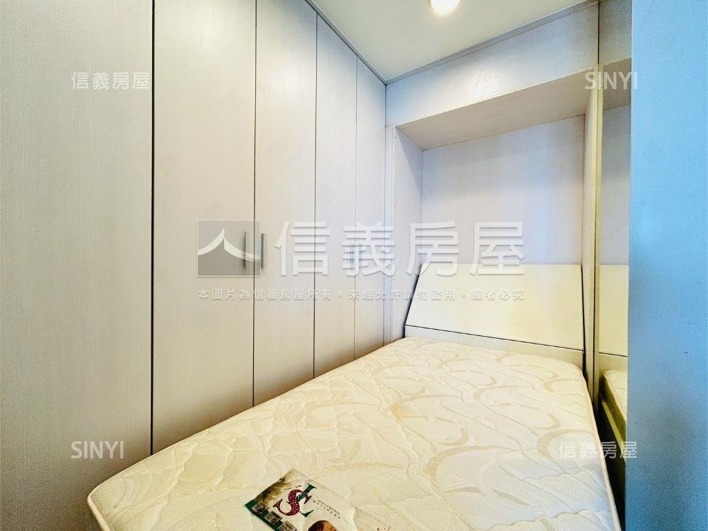ＩＳ台北河景兩房車位房屋室內格局與周邊環境