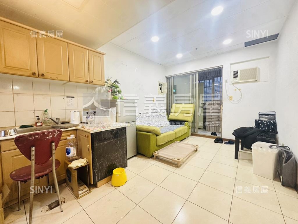 秒殺案摩登歐洲大一房兩廳房屋室內格局與周邊環境